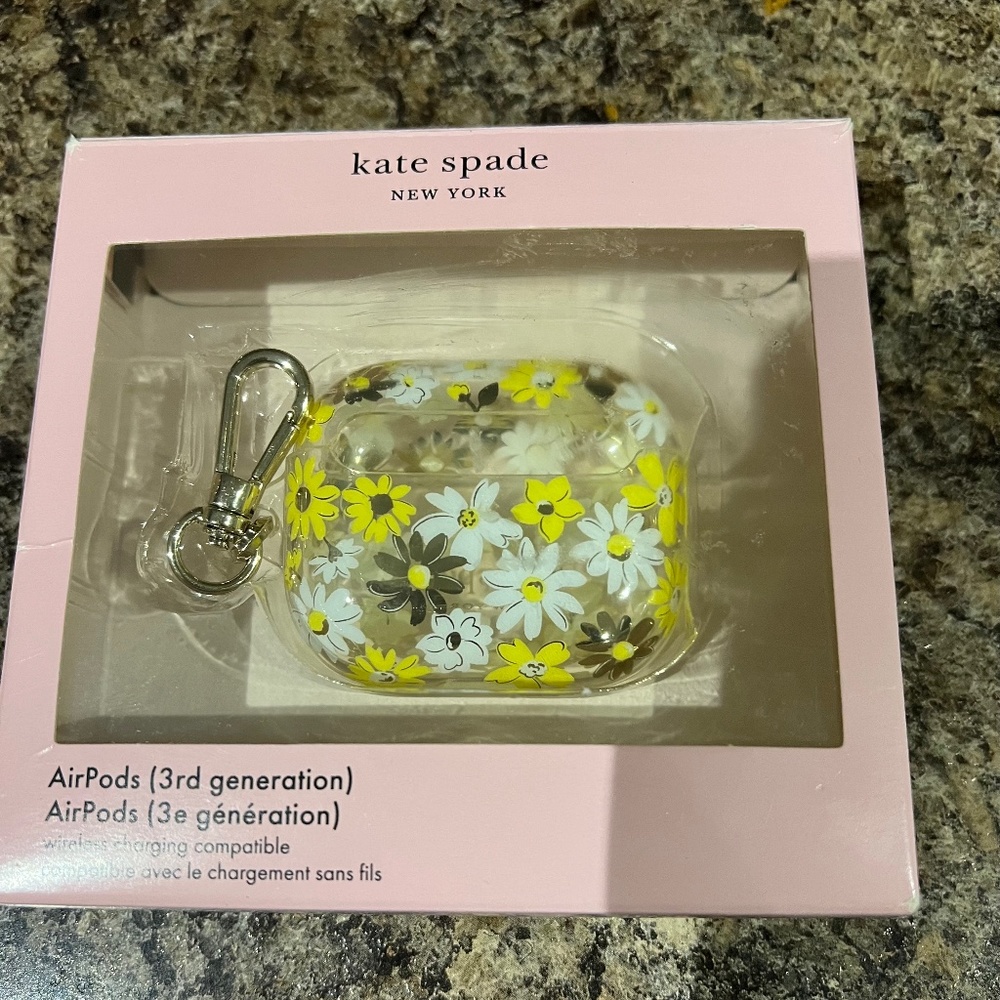 Kate Spade AirPods case 3rd generation